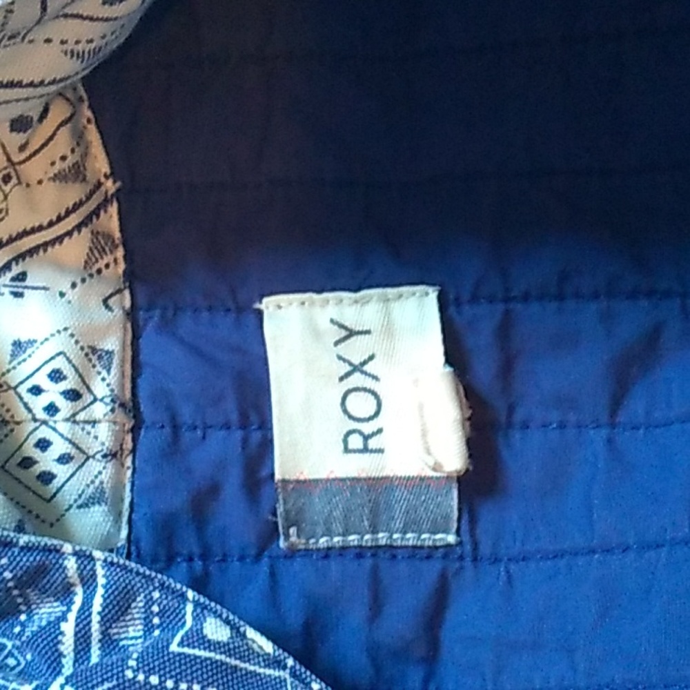 Roxy Jacket - image 3
